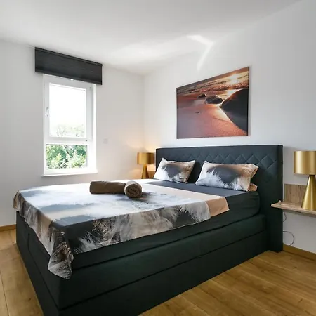 With A Parking Space Vantacici, Krk - 20707 Apartment Malinska