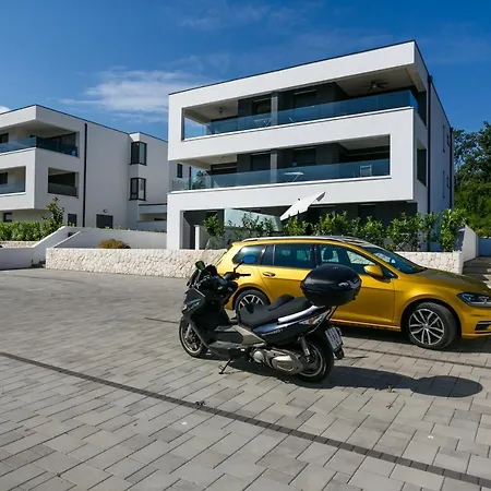 아파트 With Parking Space Vantacici, Krk - 20707
