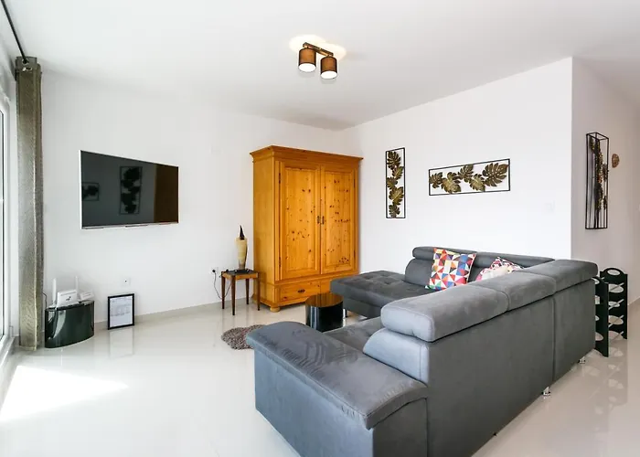 Appartamento With Parking Space Vantacici, Krk - 20707 *
