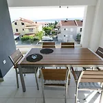 Apartmán With Parking Space Vantacici, Krk - 20707 Malinska